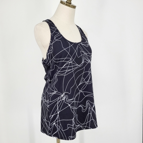 Fabletics Racerback Tank Sleeveless Athletic Top Black Print Medium - Picture 1 of 4